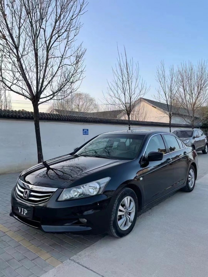 廊坊11年本田雅阁3