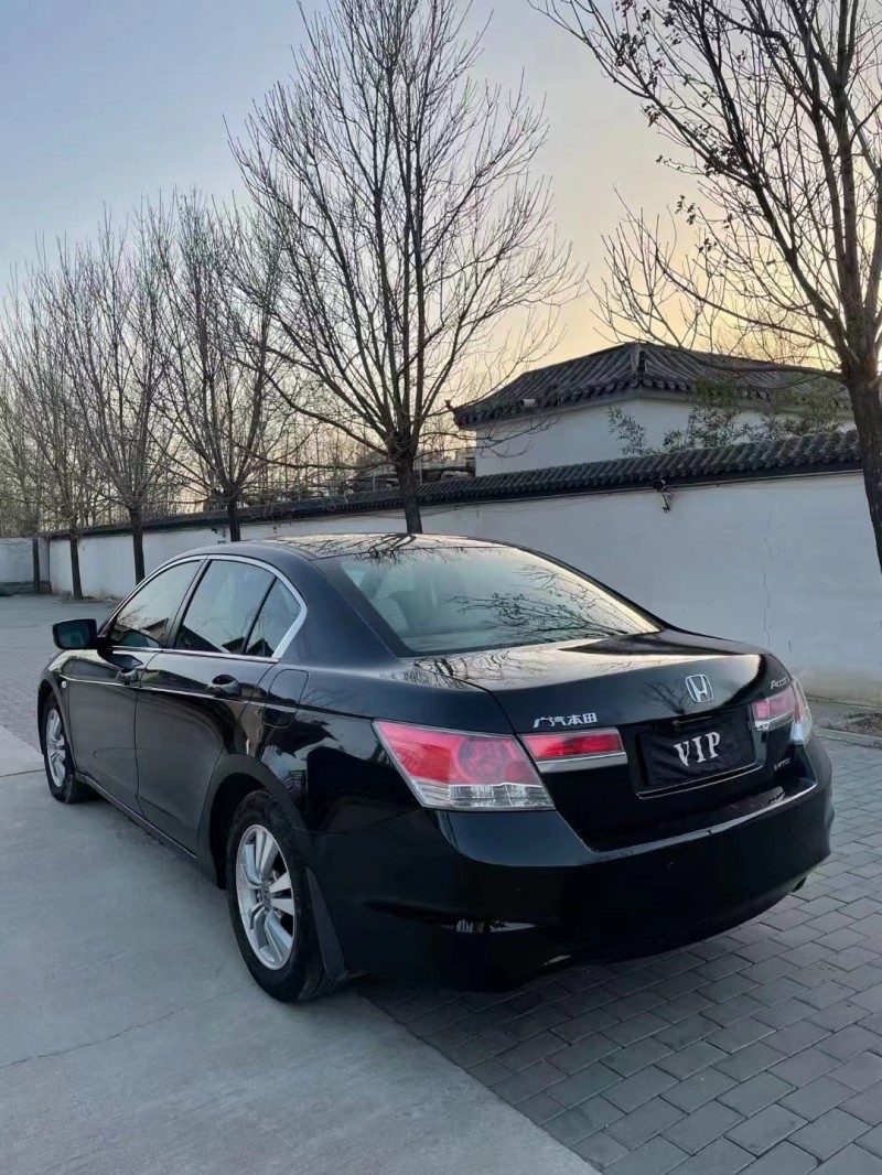 廊坊11年本田雅阁4