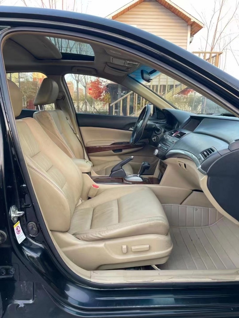 廊坊11年本田雅阁6