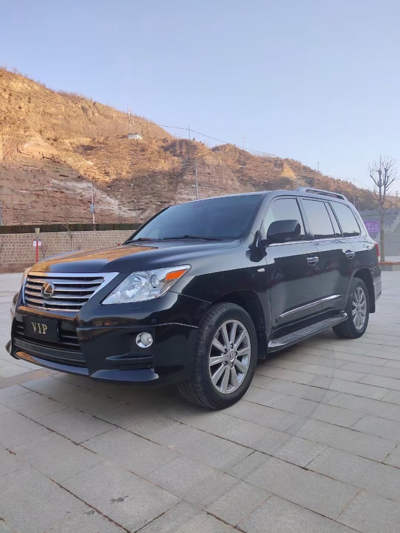 西安14年雷克薩斯LX7