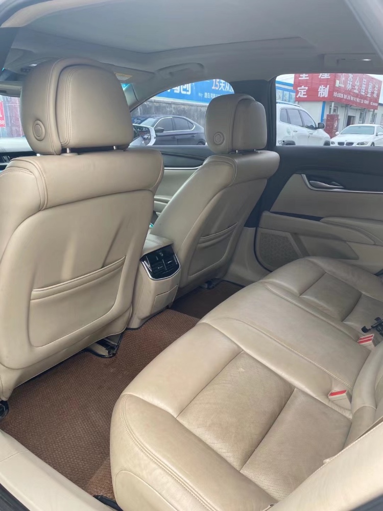 青岛15年凯迪拉克XTS4