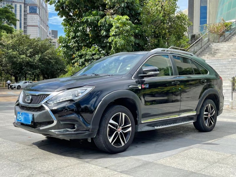 深圳抵押车16年比亚迪唐出售