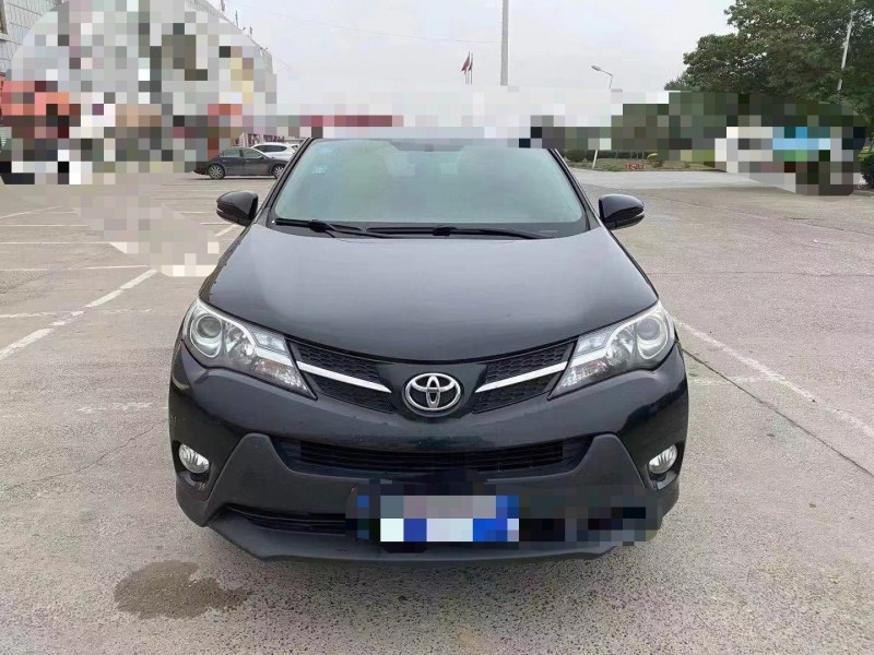濱州15年豐田RAV4榮放1