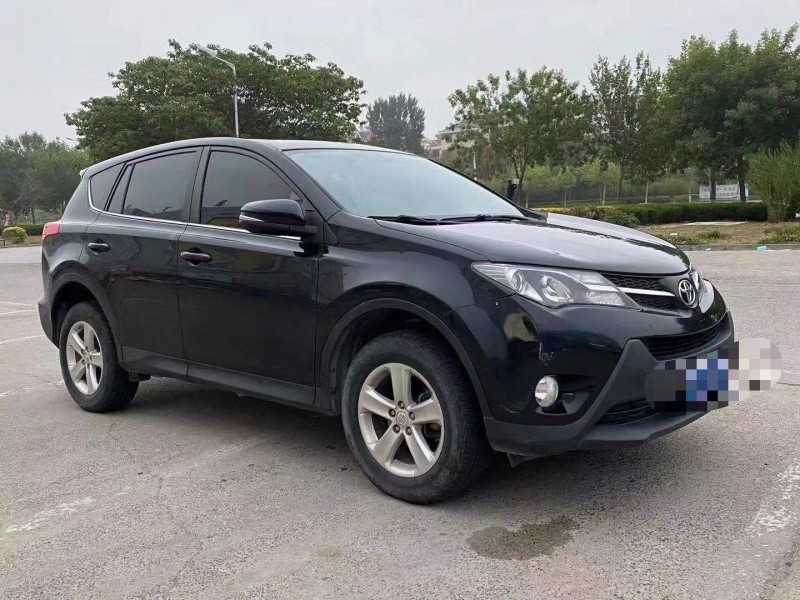 濱州15年豐田RAV4榮放2