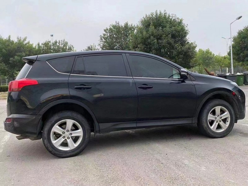 濱州15年豐田RAV4榮放7