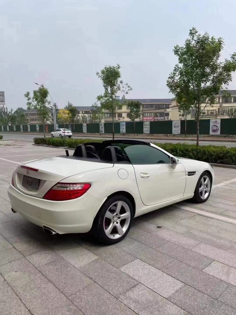 邯鄲12年奔馳SLK7