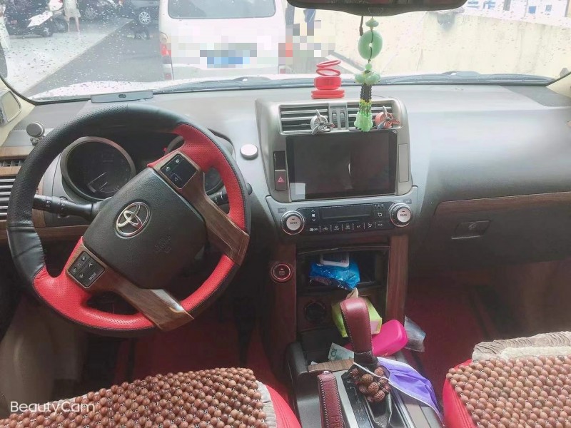 武汉13年丰田普拉多5