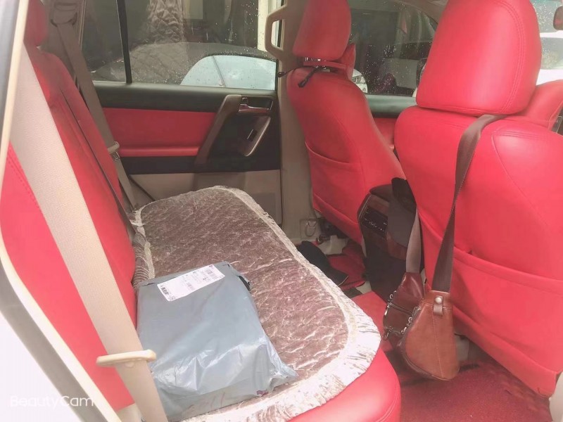 武汉13年丰田普拉多6