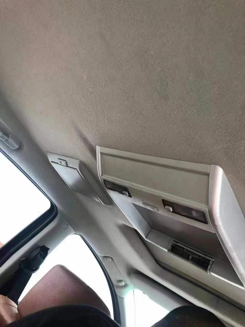 紹興12年納智捷大7 SUV5