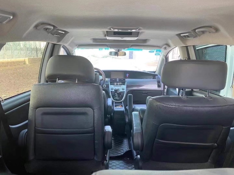 榆林17年納智捷大7 MPV7