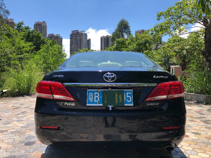 深圳11年丰田凯美瑞3