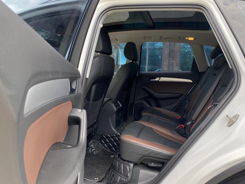 东莞16年奥迪Q57