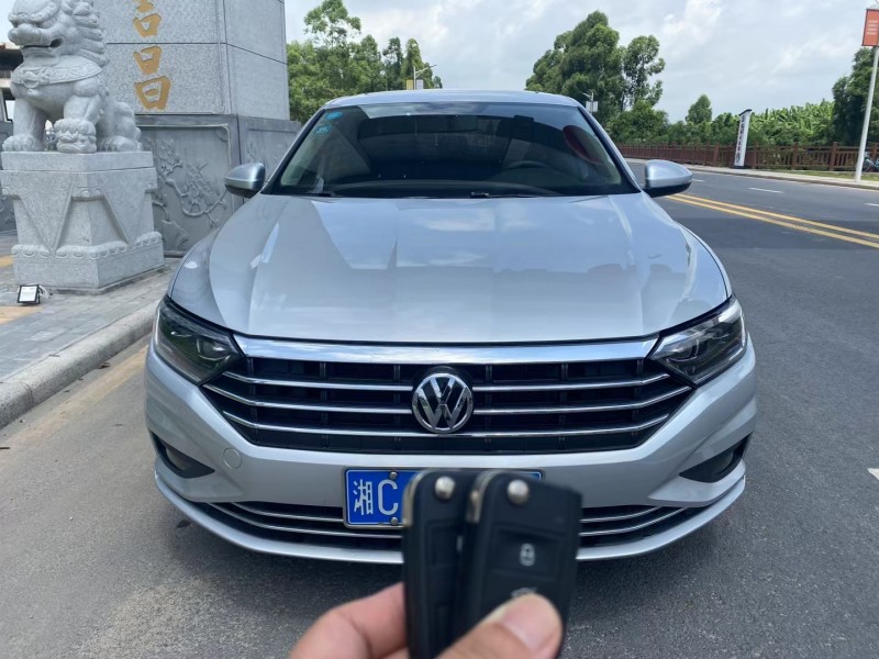 广州20年大众速腾1