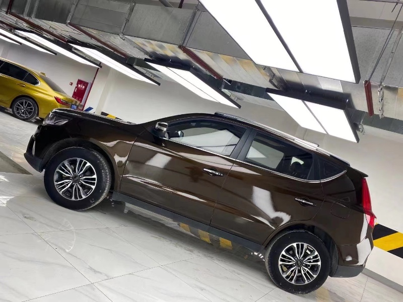 成都18年吉利远景X64