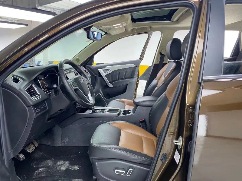 成都18年吉利远景X69