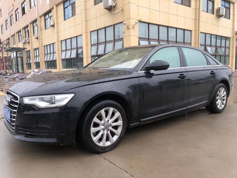 青岛13年奥迪A6L1