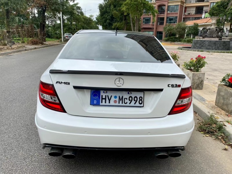 广州12年奔驰AMG C634