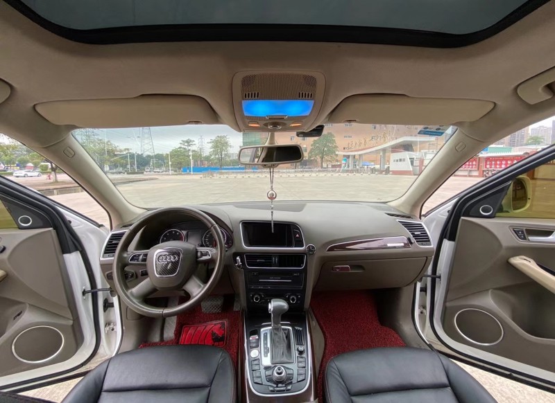 广州10年奥迪Q58