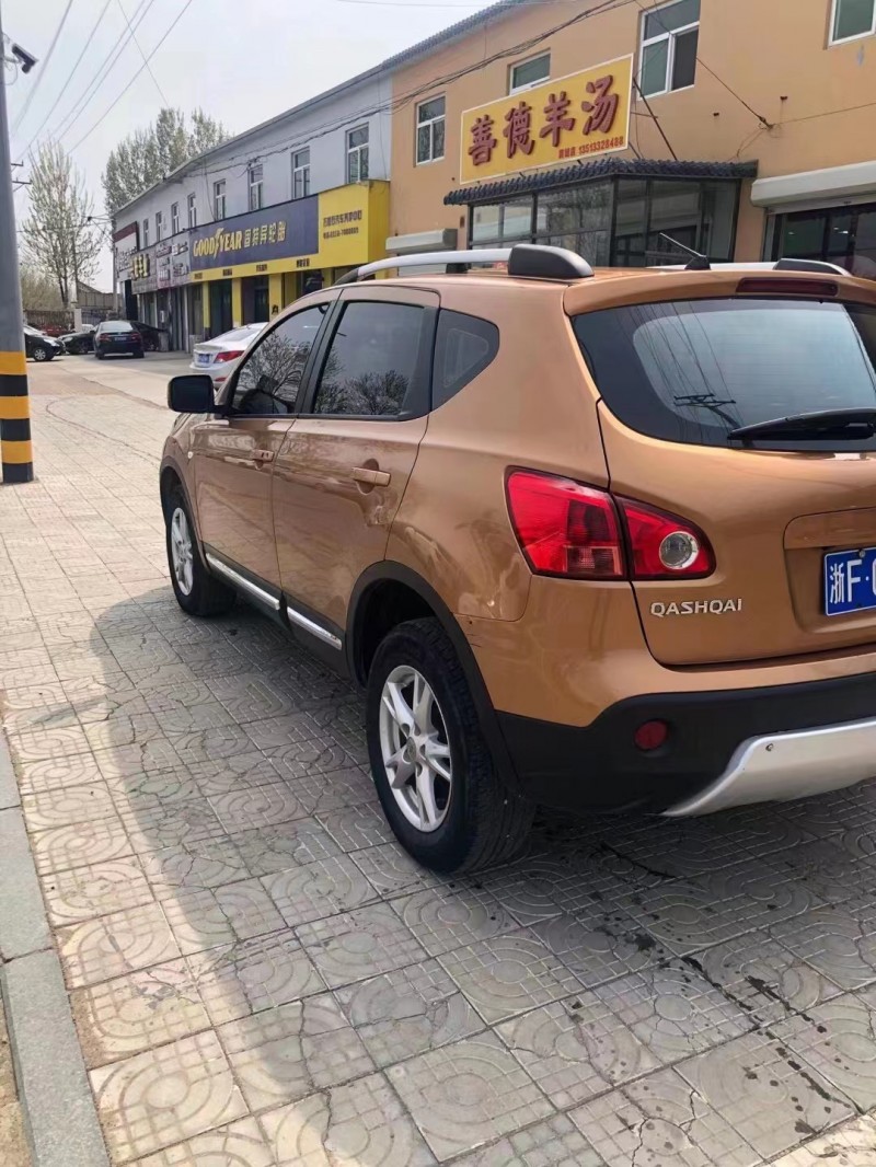 保定14年日产逍客6