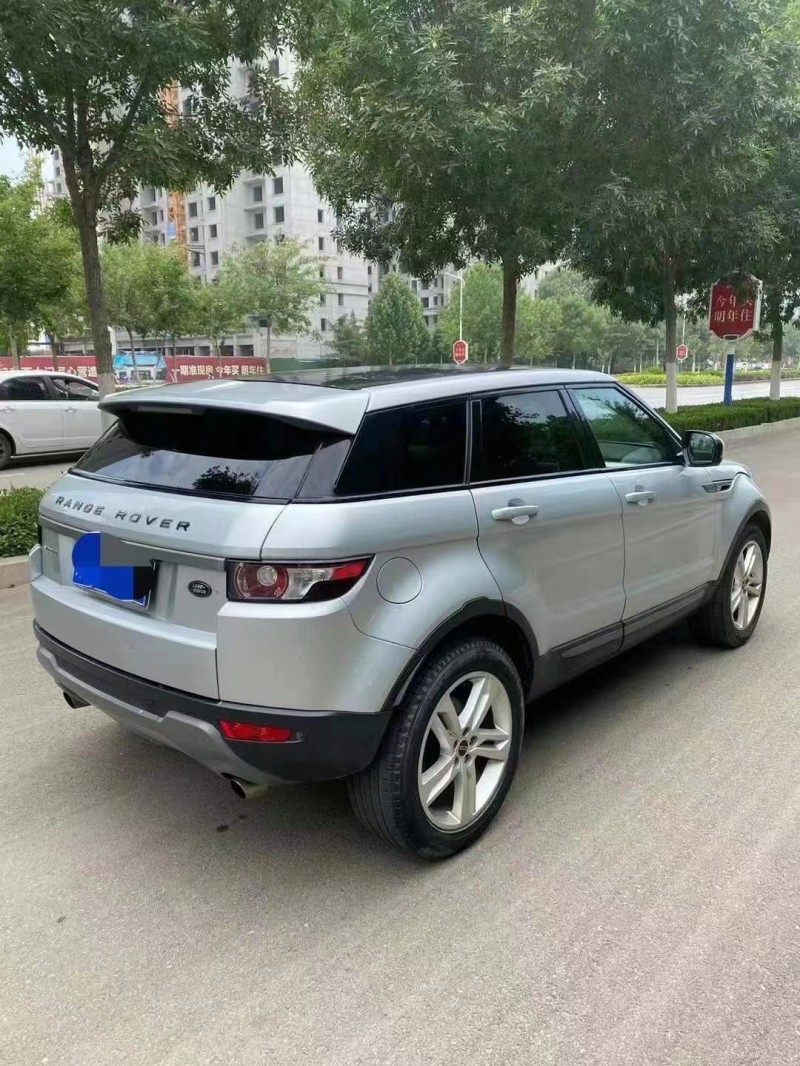 枣庄13年路虎极光9