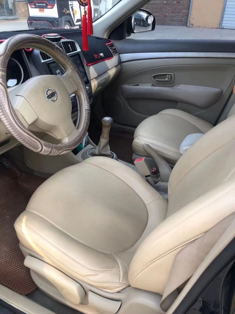 保定14年日产轩逸4