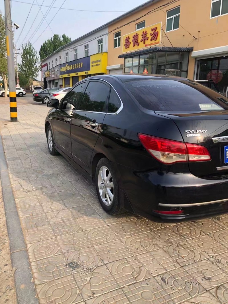 保定14年日产轩逸6