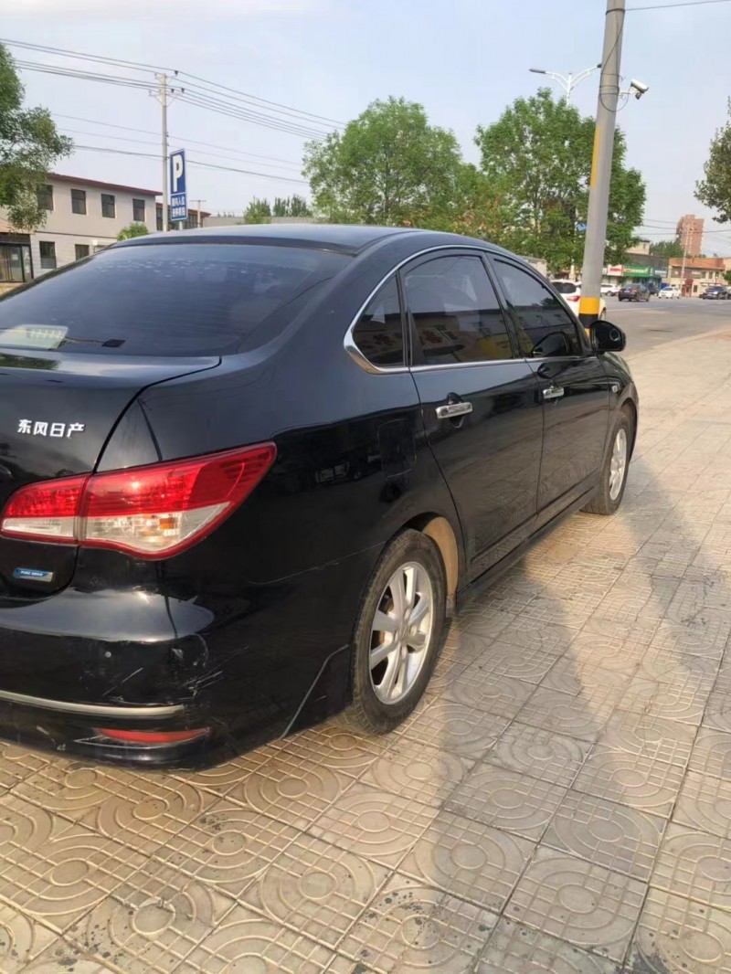 保定14年日产轩逸8