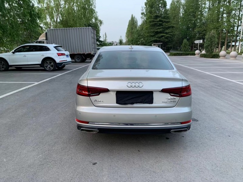 徐州19年奥迪A4L9