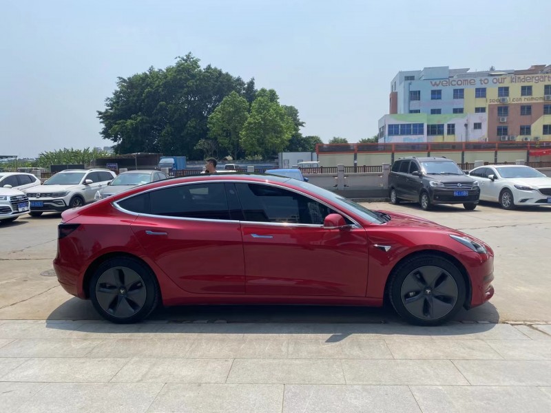 廣州20年特斯拉MODEL 34