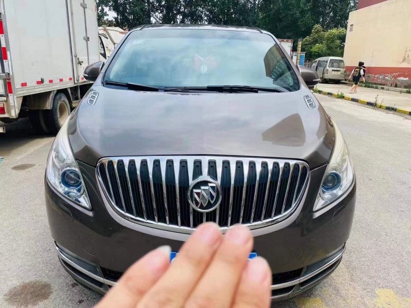 潍坊11年别克GL81