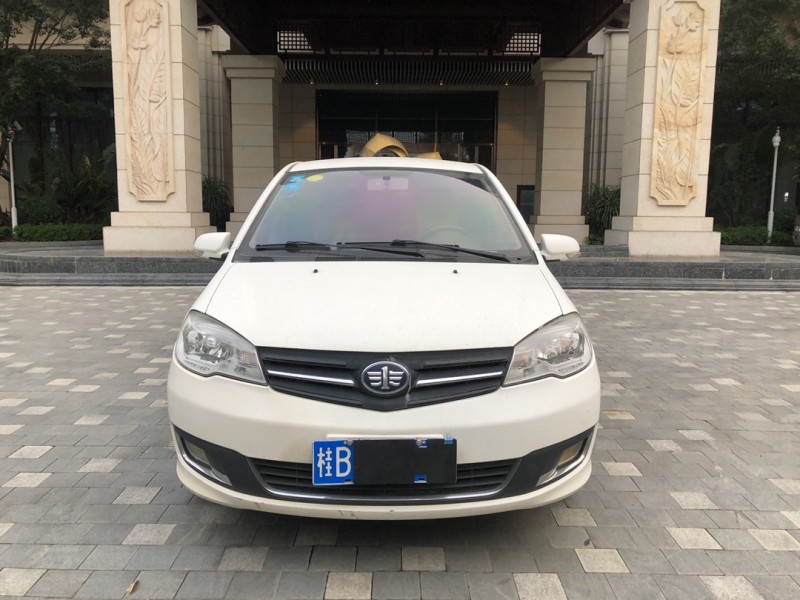 广州16年一汽威志V51