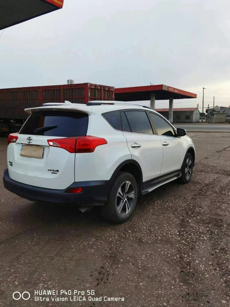 大同15年豐田RAV4榮放6