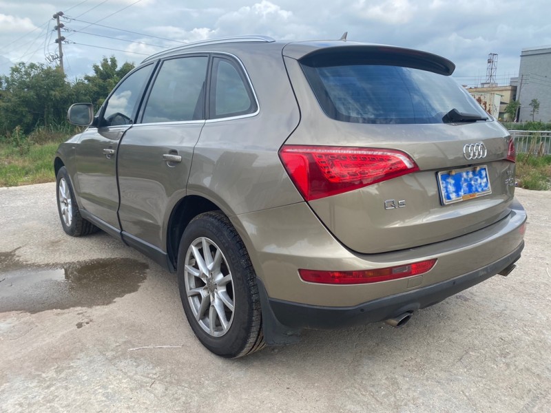 广州12年奥迪Q57