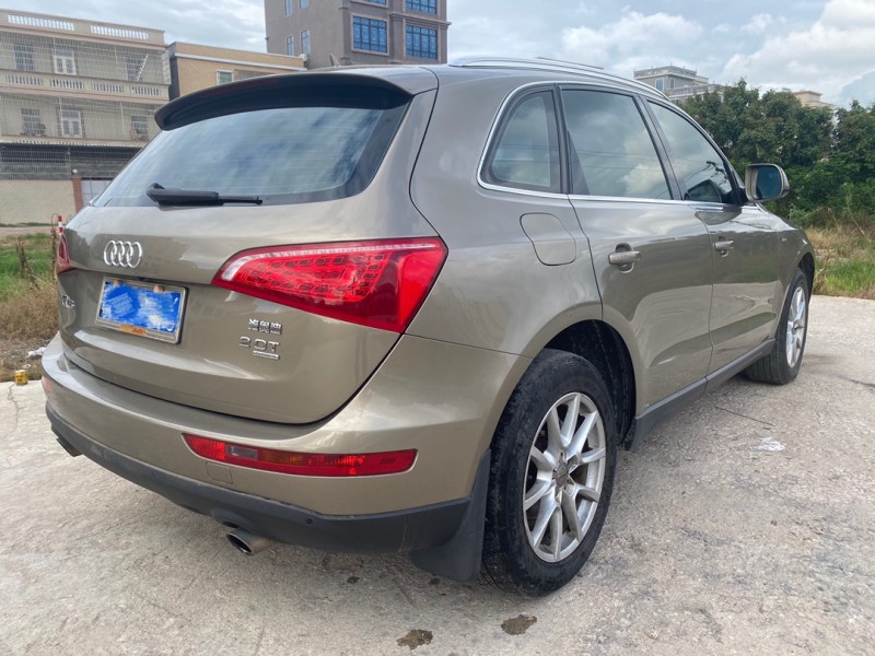广州12年奥迪Q55