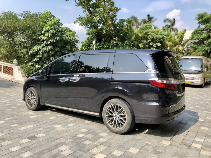 广州17年本田奥德赛5