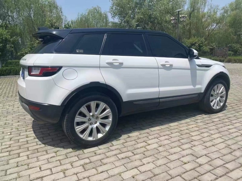 潍坊17年路虎极光8