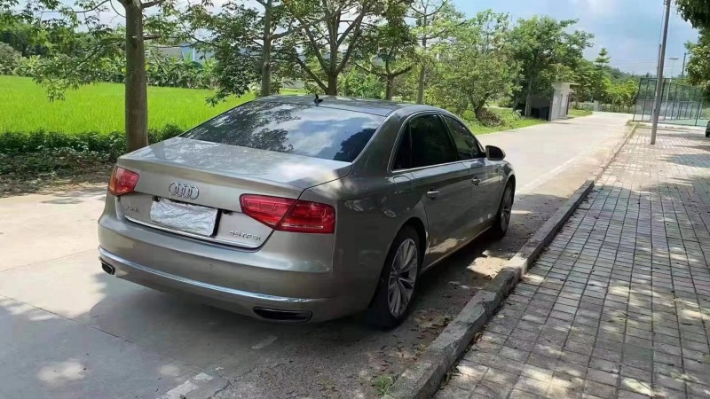 广州14年奥迪A8L5