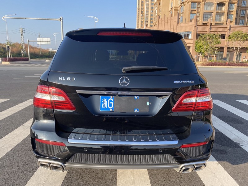 广州13年奔驰ML5