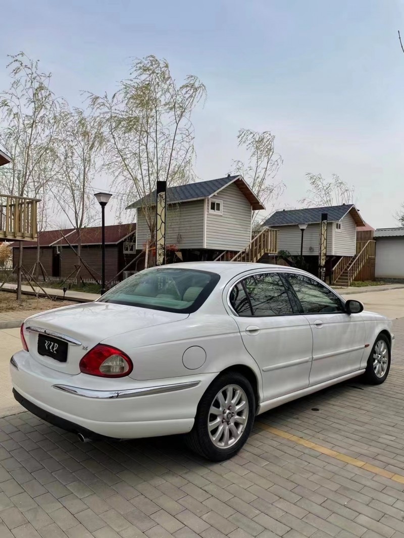 廊坊02年捷豹X-Type8