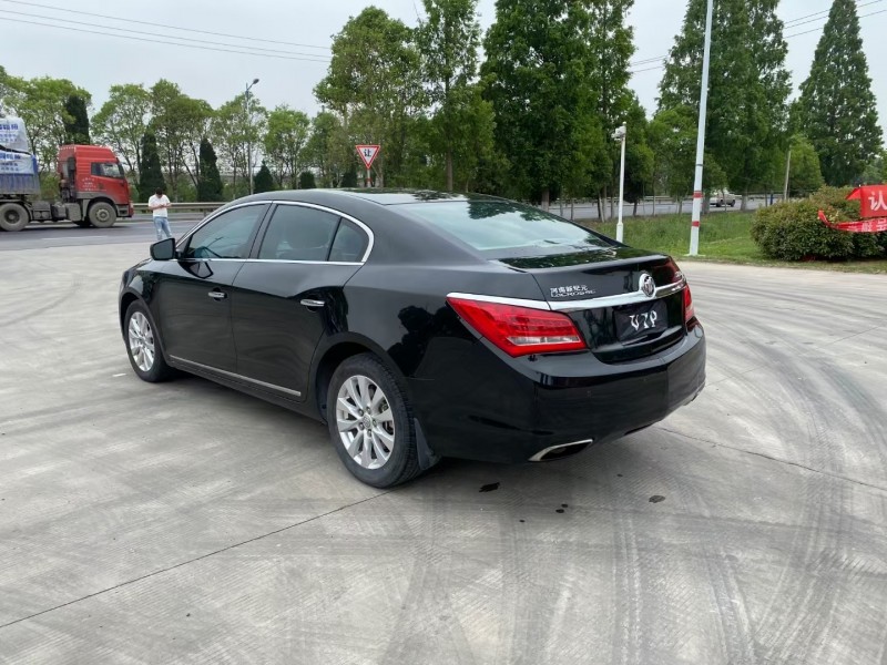 徐州14年别克君越6