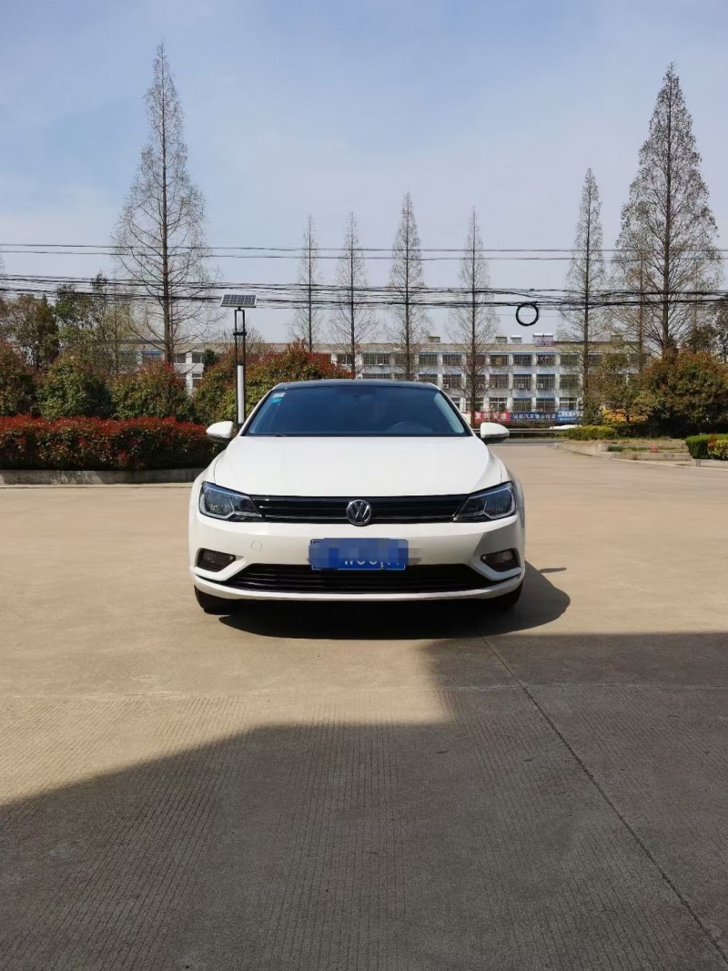 徐州18年大众凌渡1