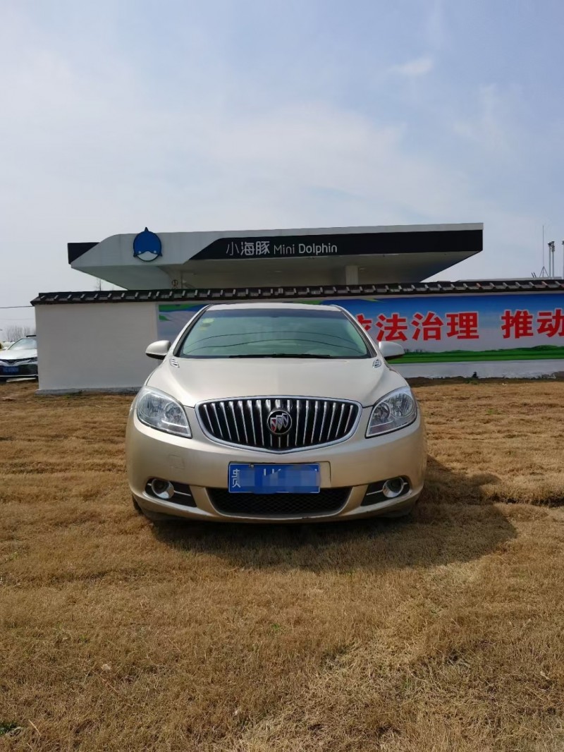 徐州15年别克英朗1