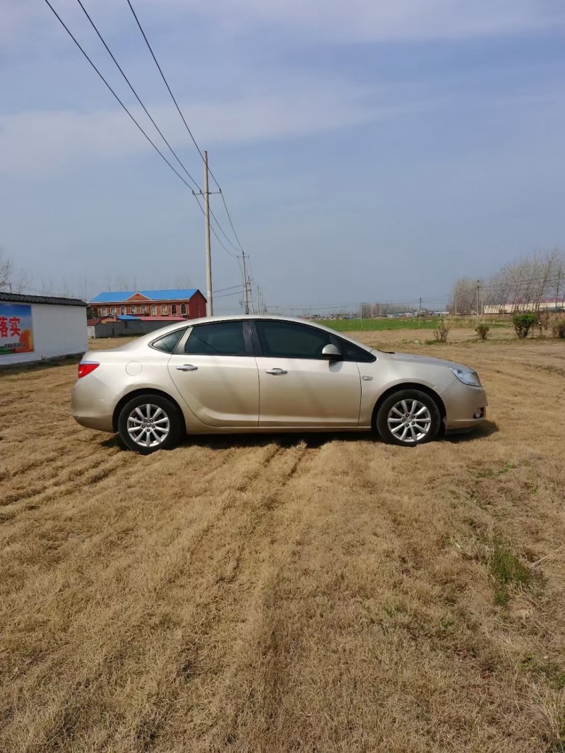 徐州15年别克英朗3