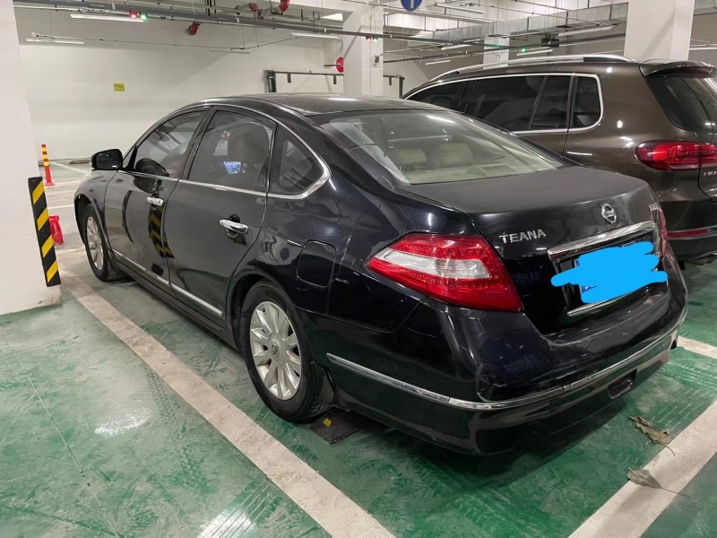 南昌09年日產天籟2