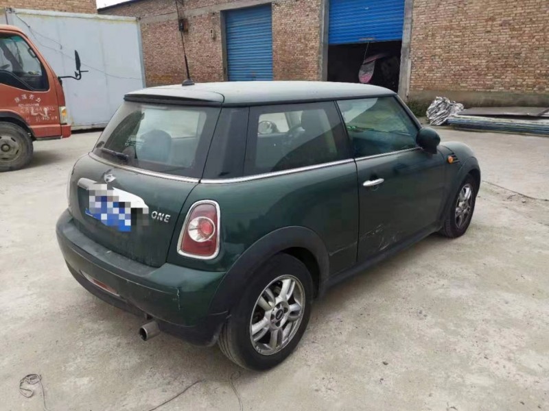 渭南14年寶馬MINI1