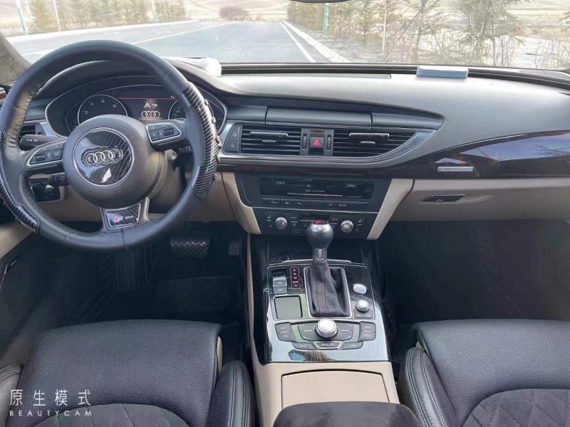 泰州12年奥迪A76