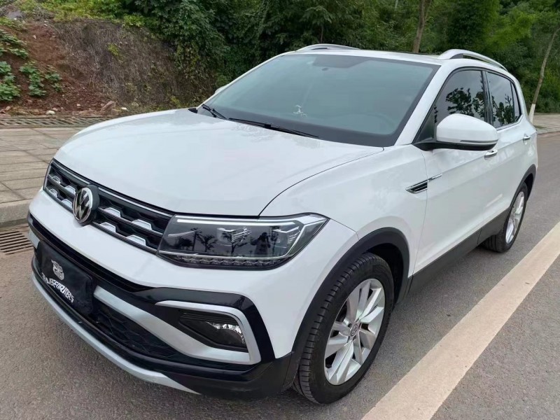 成都20年大众途铠1