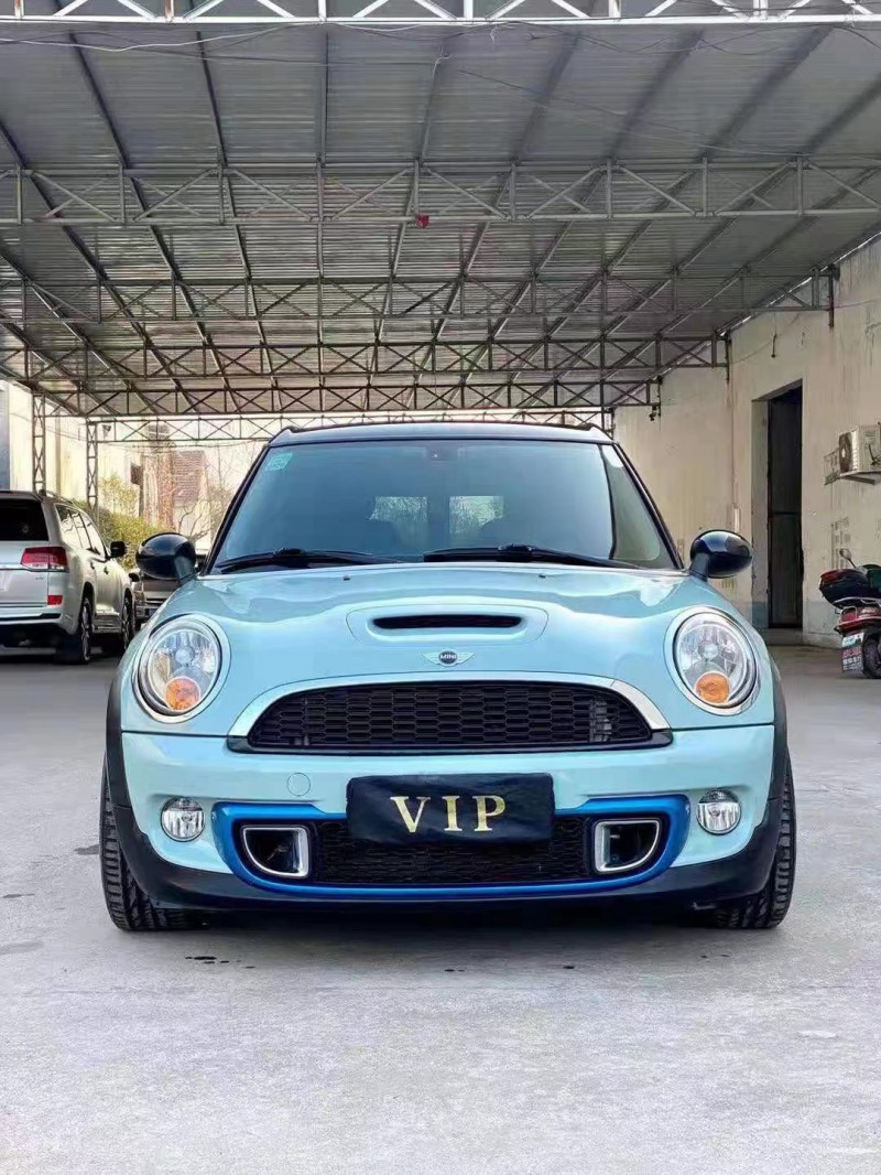 貴陽12年寶馬MINI1