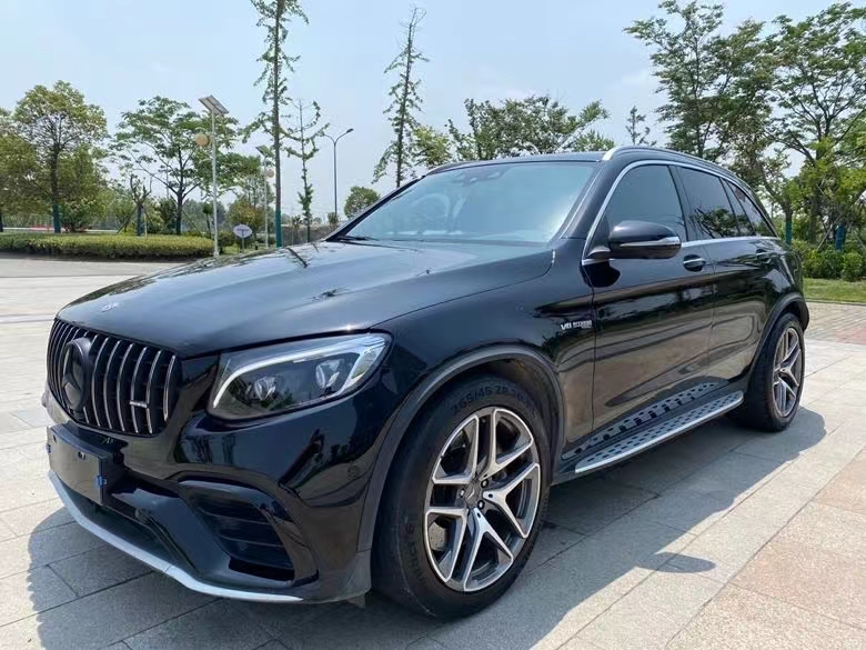盐城19年奔驰GLC2