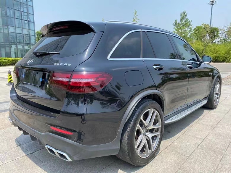 盐城19年奔驰GLC5